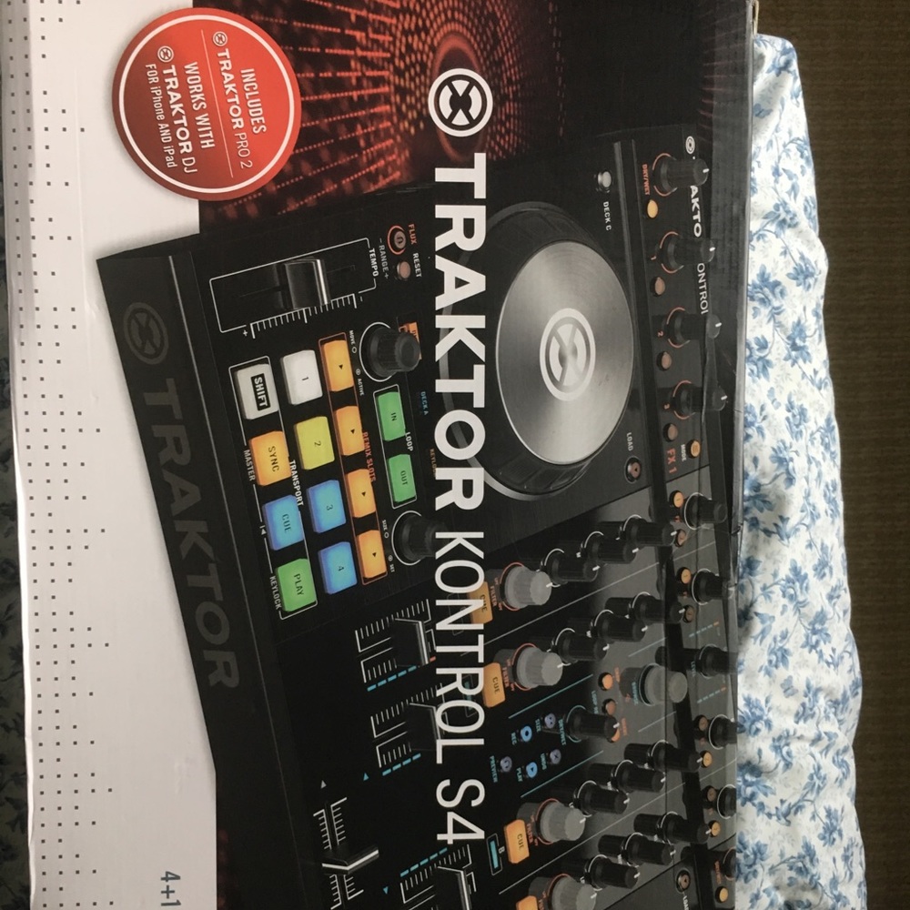 Traktor s4